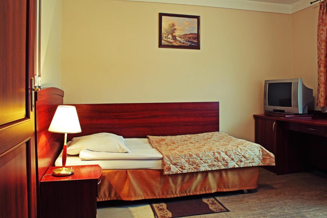 Motel Duet Granowo Exterior foto