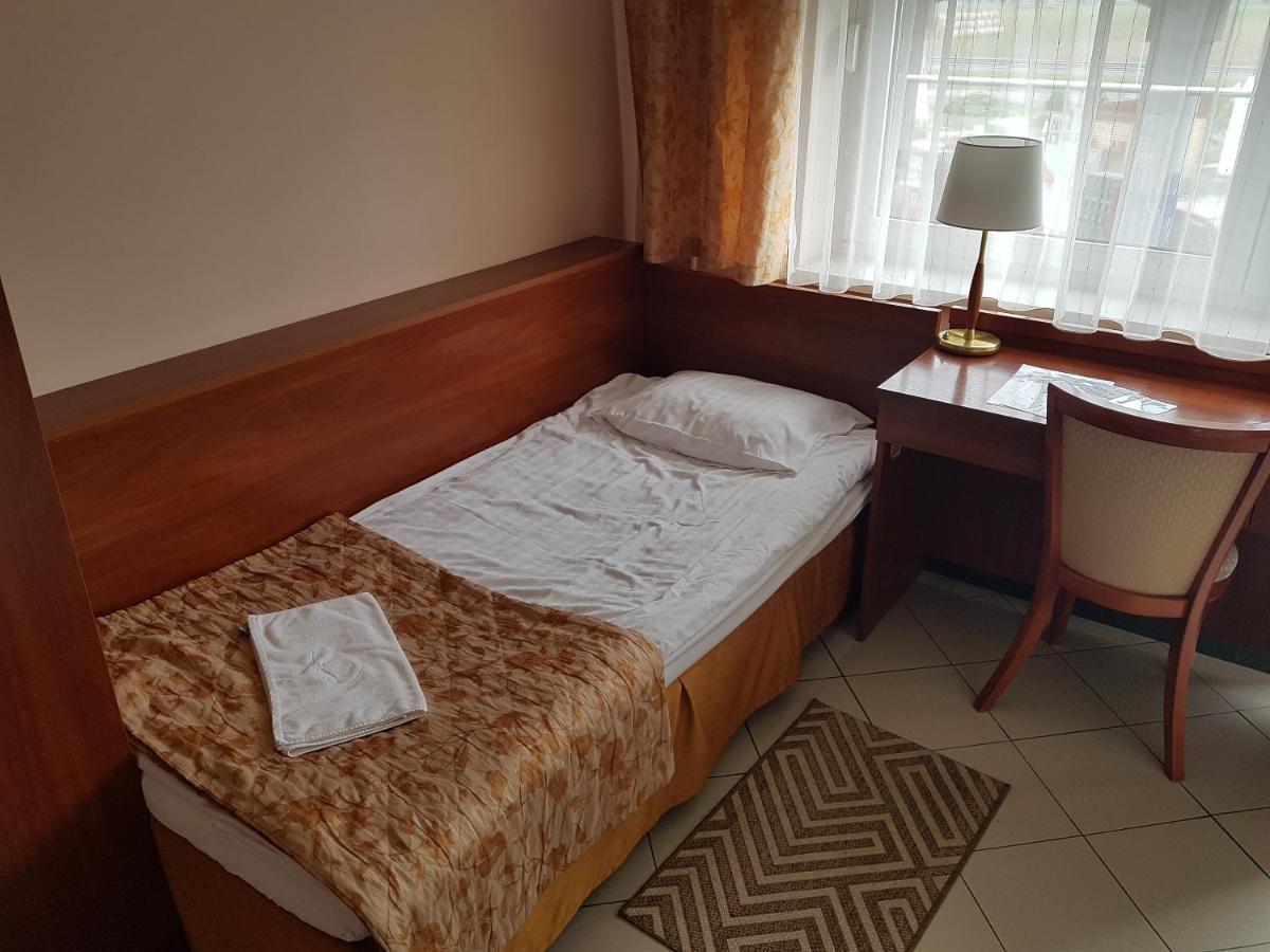 Motel Duet Granowo Exterior foto